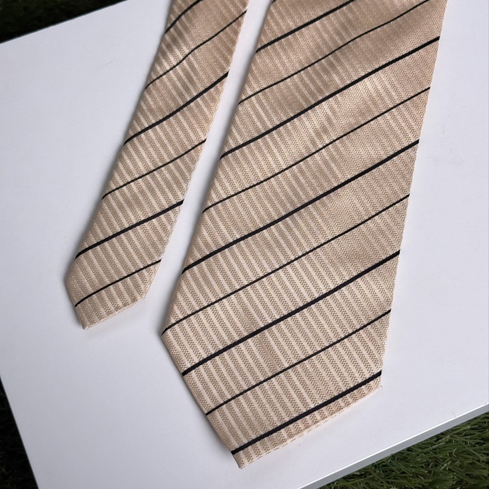 Ermenegildo Zegna Silk Tie Tan Striped Made In Italy Luxury Necktie